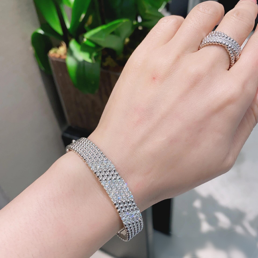 [Vicky]  FIVE-ROW DIAMOND BRACELET
