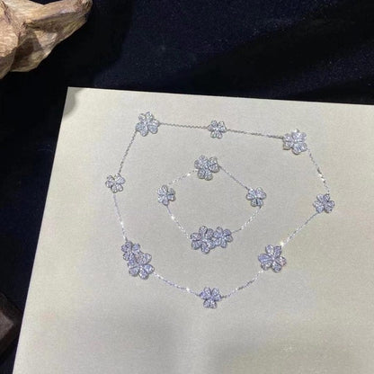 [Vicky]FRIVOLE SILVER 5 FLOWERS BRACELET