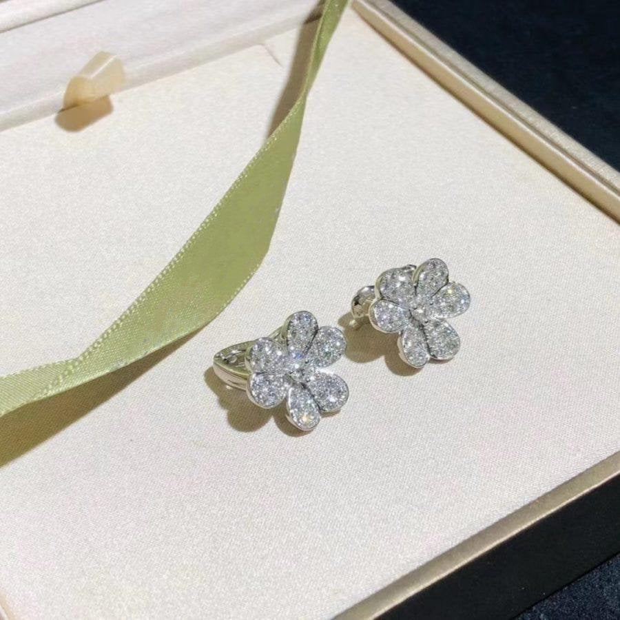 [Vicky]FRIVOLE SILVER FLOWER DIAMOND EARRINGS