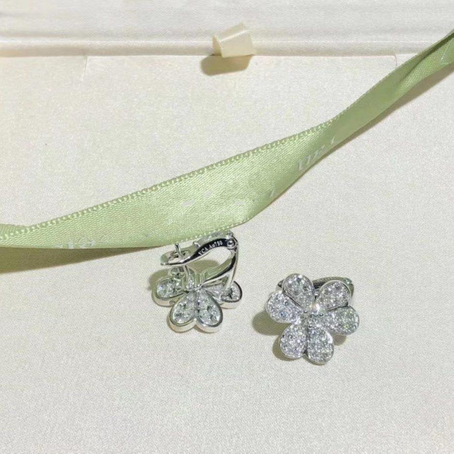 [Vicky]FRIVOLE SILVER FLOWER DIAMOND EARRINGS