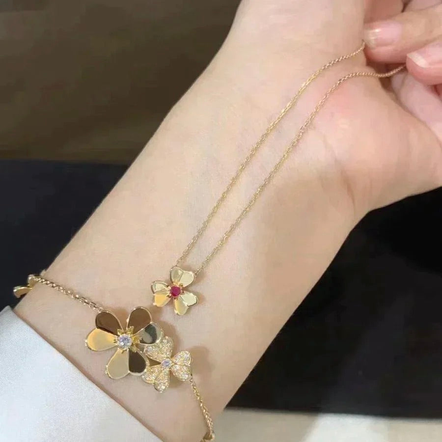 [Vicky]FRIVOLE GOLD FLOWER NECKLACE