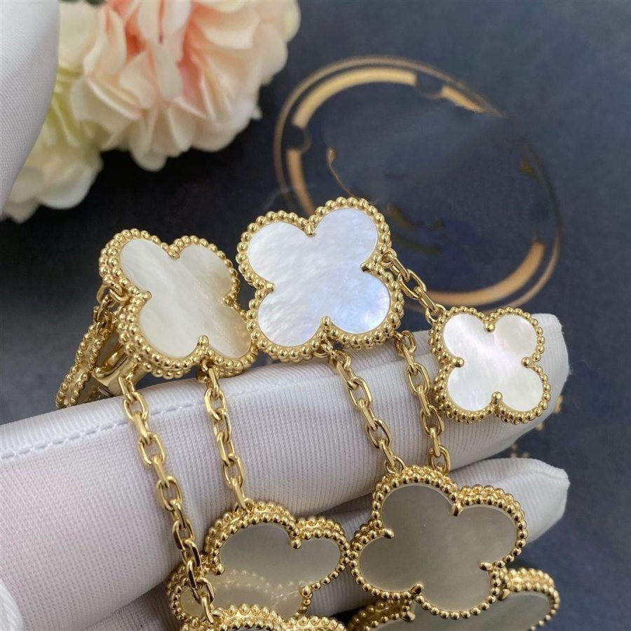 [Vicky]CLOVER EARRINGS WHITE MOP 4 MOTIFS GOLD