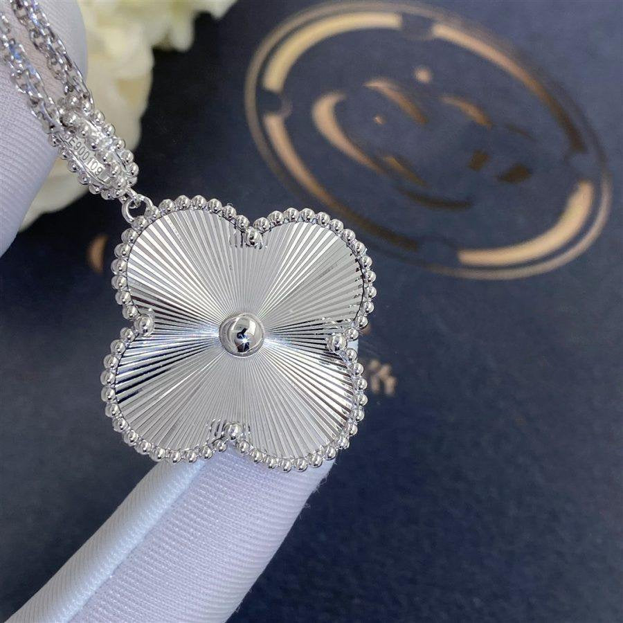 [Vicky]CLOVER 25MM SILVER BIG CLOVER NECKLACE