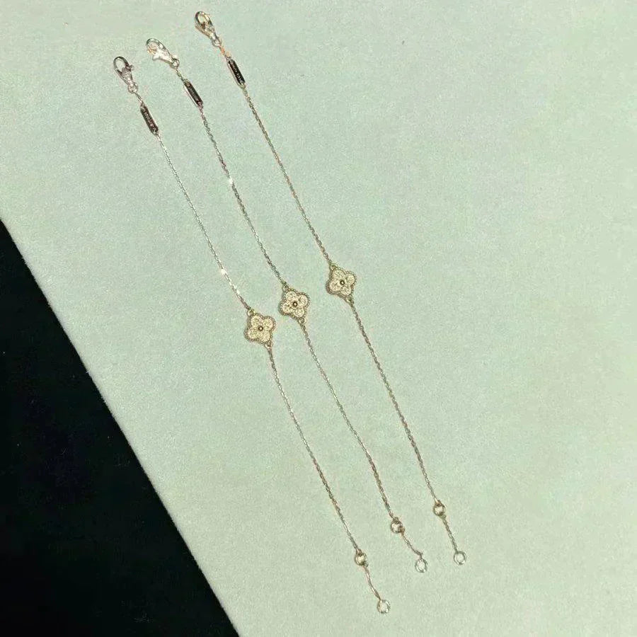 [Vicky]CLOVER SINGLE FLOWER BRACELET