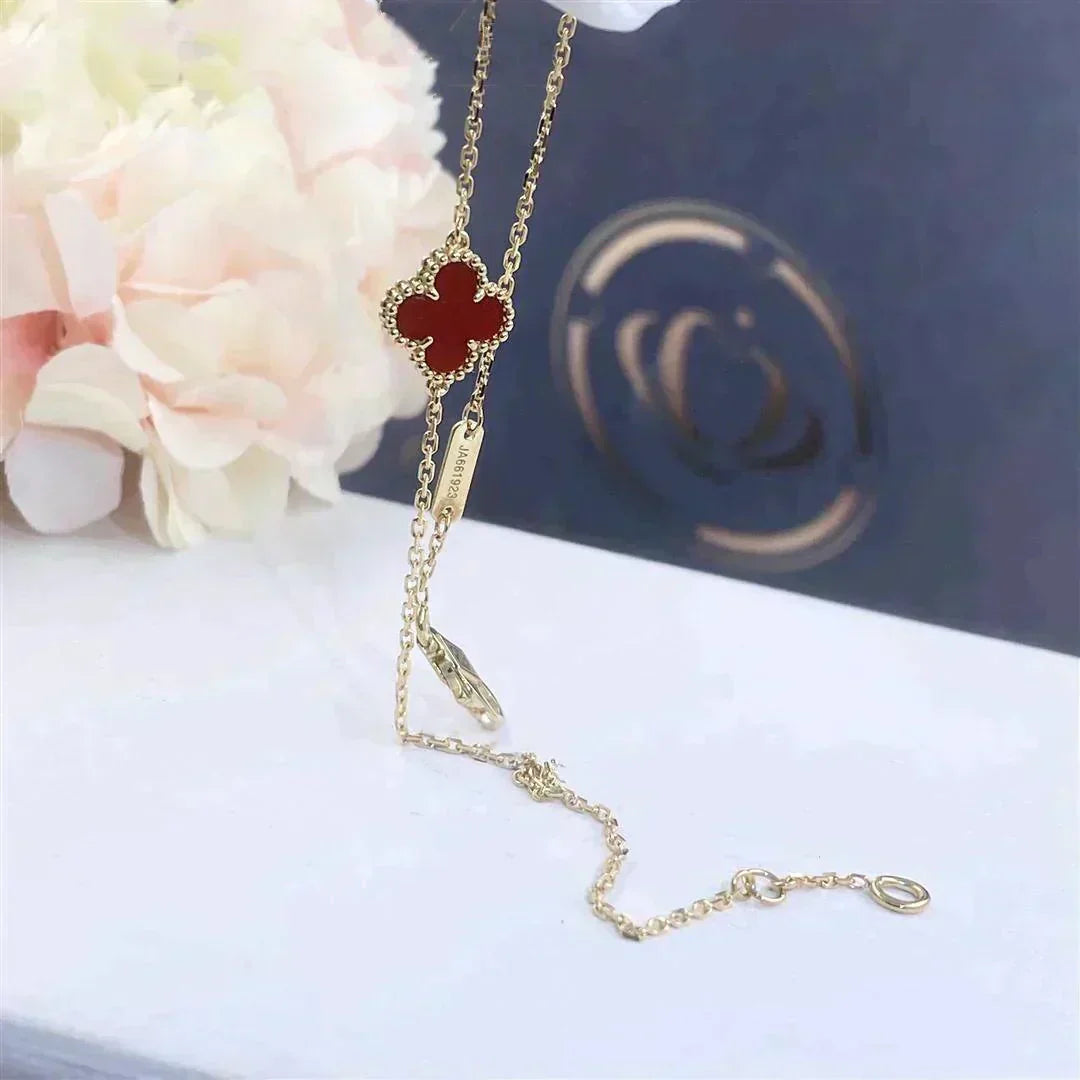 [Vicky]CLOVER  CARNELIAN SINGLE FLOWER BRACELET