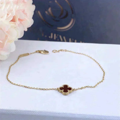 [Vicky]CLOVER  CARNELIAN SINGLE FLOWER BRACELET