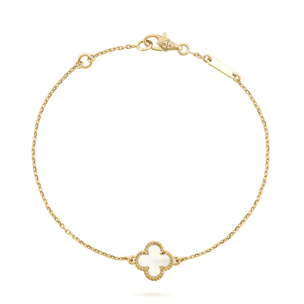 [Vicky]CLOVER WHITE MOP SINGLE FLOWER BRACELET
