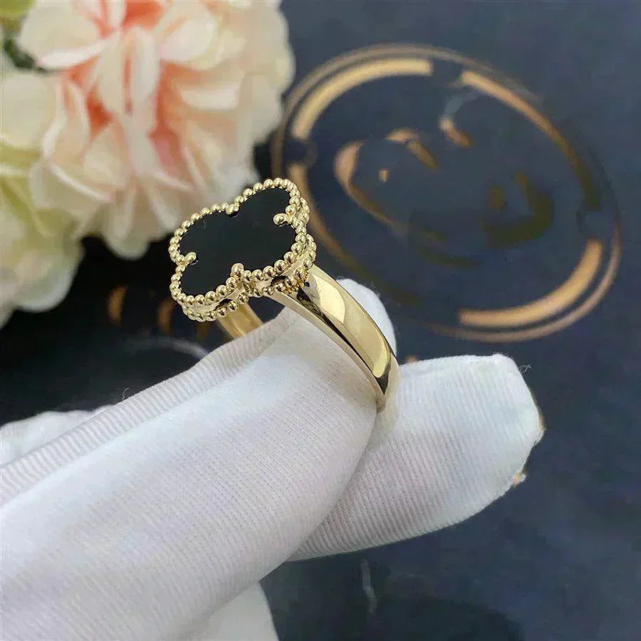 [Vicky]CLOVER ONYX RING