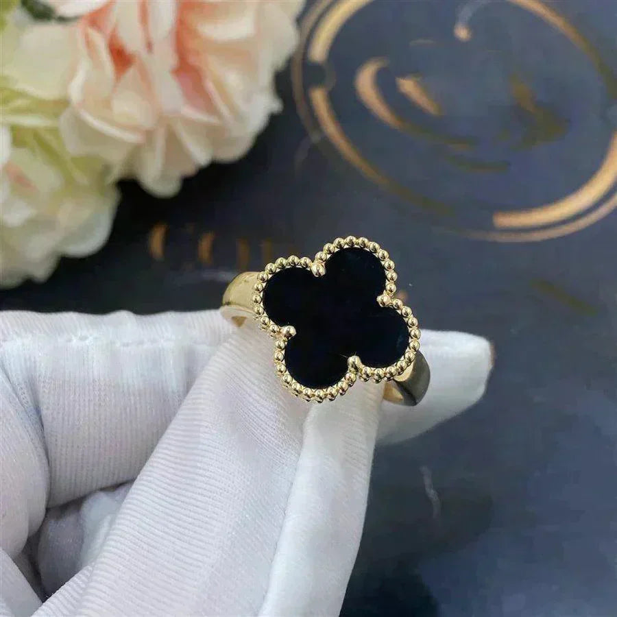 [Vicky]CLOVER ONYX RING