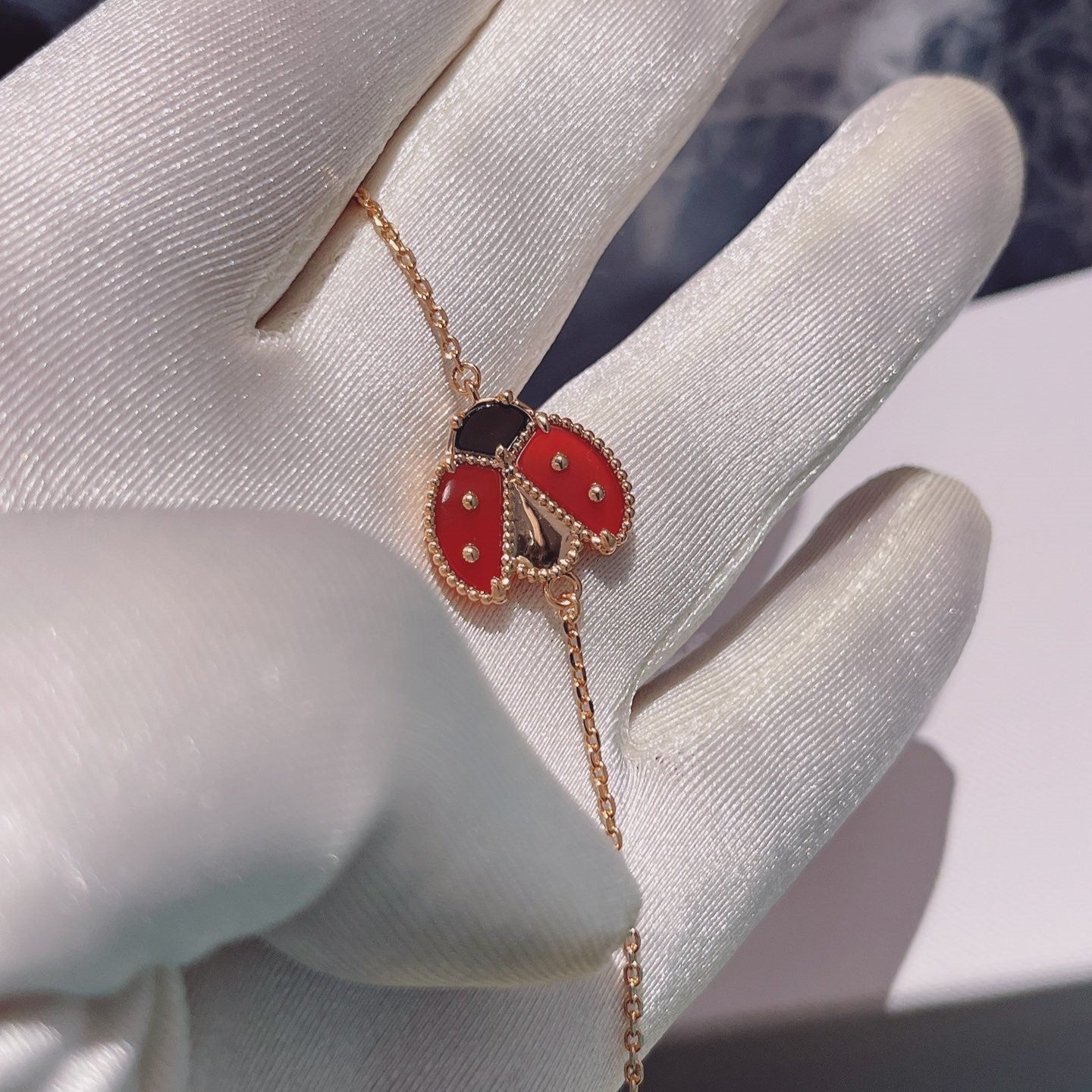 [Vicky]LUCKY SPRING 1 MOTIF PINK GOLD BRACELET